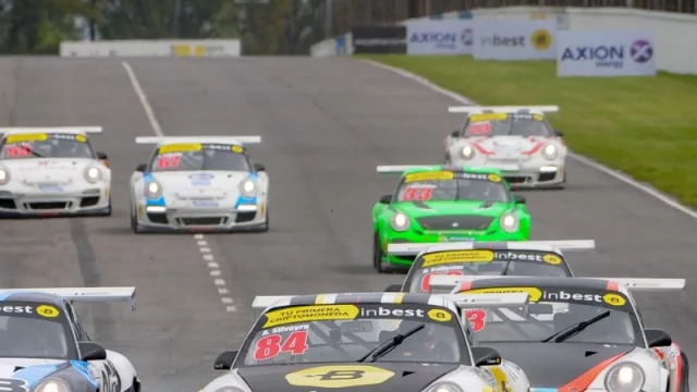 ¿Cuánto cuesta correr una carrera como aficionado en el Cabalén? (Porsche GT3 Cup cierra en Córdoba)