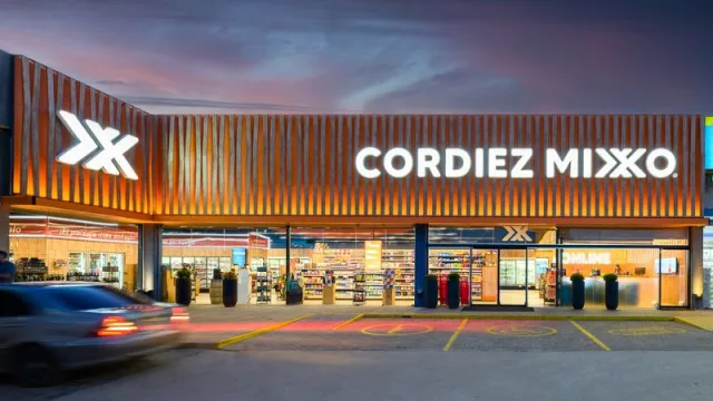 No solo bares y restaurantes hace Estudio Montevideo: también el restyling de Mixo (by Cordiez)