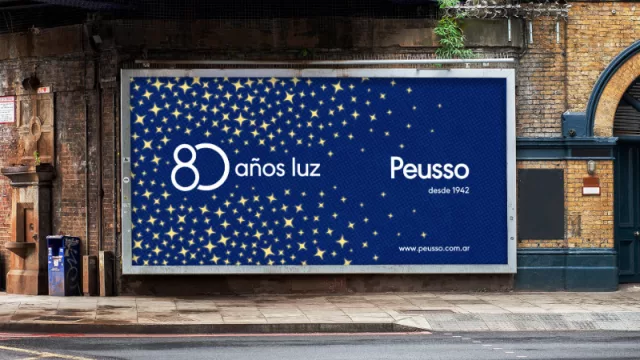 Peusso / 80 años luz