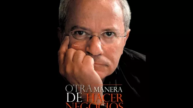 David Ruda presenta su libro: "Otra manera de hacer negocios" (presenta Mario Pereyra)