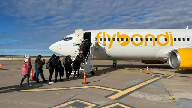 Flybondi aumenta un 30% sus vuelos a partir de diciembre (y Neuquén tendrá mayor conexión aérea)
