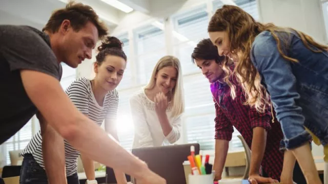 Mujer: si tienes entre 19 y 35 años, estás en la edad ideal para fundar tu startup (el 61% de las fundadoras lo hacen a esa edad)