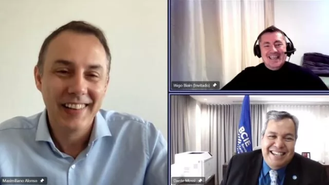 Maximilano Alonso y Dante Mossi en diálogo con Íñigo Biain de InfoNegocios