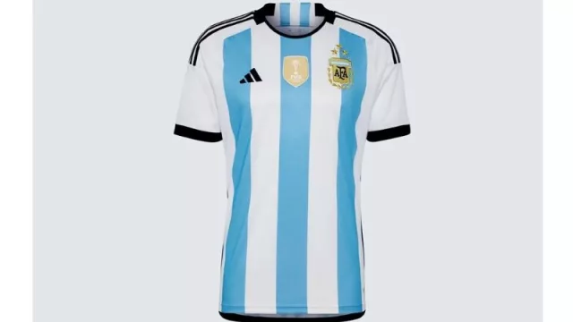La camiseta de la selección se agotó en el e-commerce de Adidas (y la venta en tiendas físicas no tiene fecha)