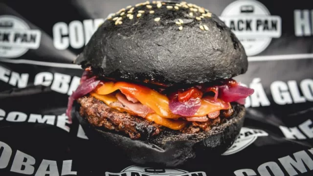 En la semana de la hamburguesa, invita Black Pan
