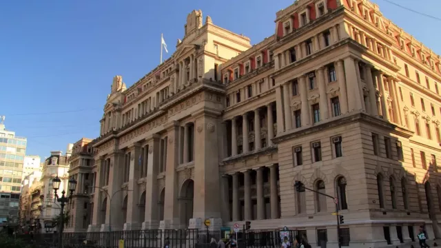 Fuerte crítica del Foro de Convergencia Empresarial a los gobernadores que apoyan el juicio político a la Corte Suprema