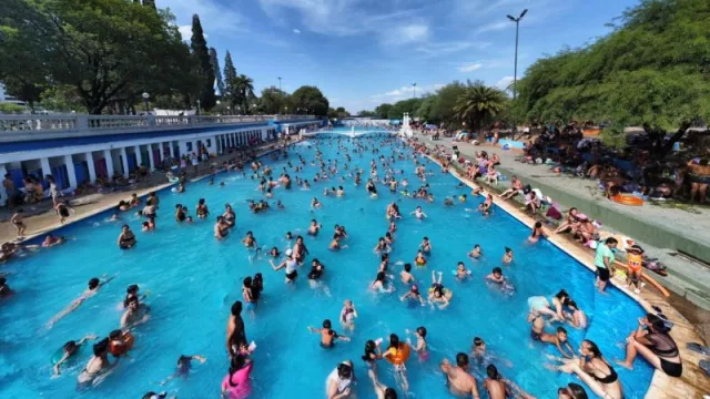 Más de 43.000 vecinos ya disfrutaron de las piletas municipales