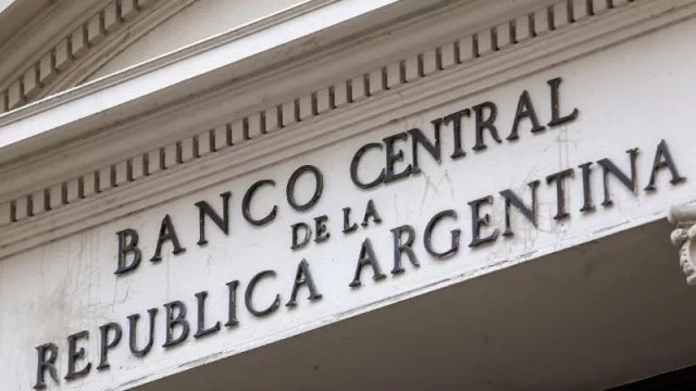 El BCRA creó un nuevo plazo fijo que será transferible y divisible: cómo se podrá operar y cuando estará disponible