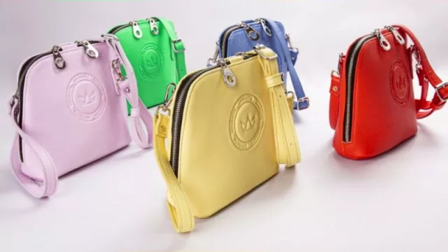 Adoratta (la marca que ya tiene presencia en Córdoba) llegará con sus carteras a España