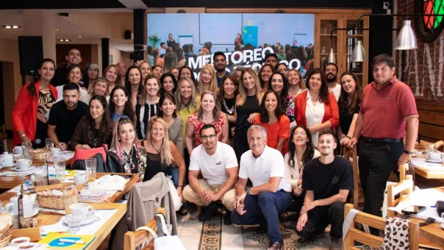 Córdoba Emprendedora entregó nuevos créditos de hasta $600.000