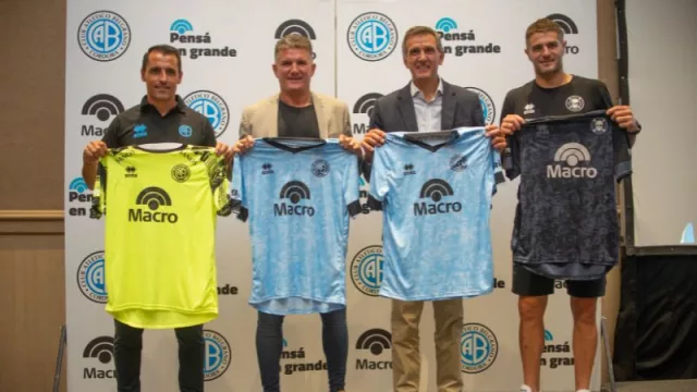 Guillermo Farré, Luis Fabián Artime, Gustavo Manriquez y Pablo Vegetti.