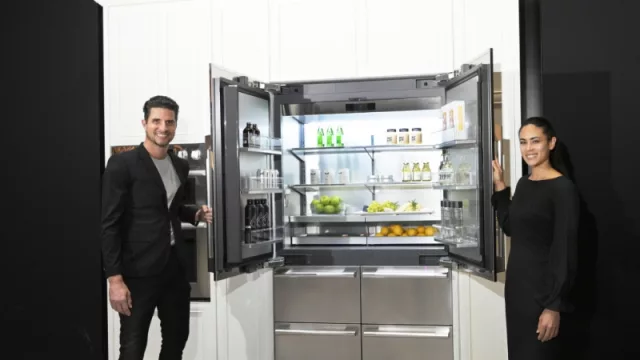 Oh, la, lá: LG presenta su nueva heladera con puerta francesa