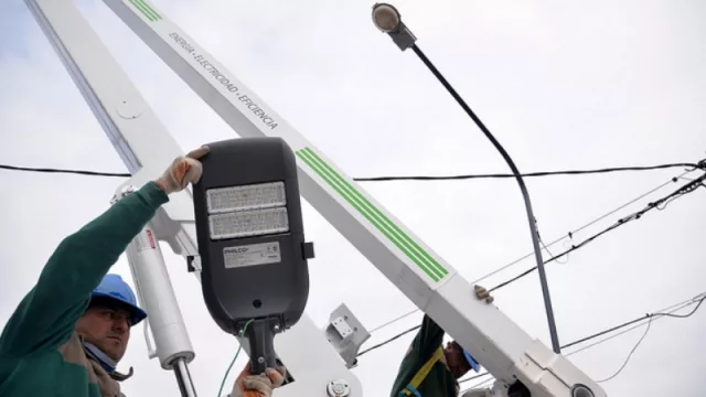 Alumbrado: sigue la recuperación integral y la instalación de LEDS en plazas emblemáticas