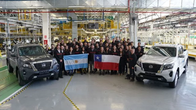 Nissan empieza a exportar (desde Córdoba) a Chile