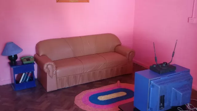 Cómo es The Simpsons’s Beer, el nuevo bar temático en Córdoba que homenajea a los personajes de Matt Groening (con la auténtica Krusty Burguer)