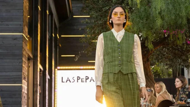 Las Pepas presentando su colección Otoño-Invierno 2023.