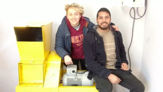 ¡Retazos que Unen! Vitnik financió desfibradora textil para recuperar residuos