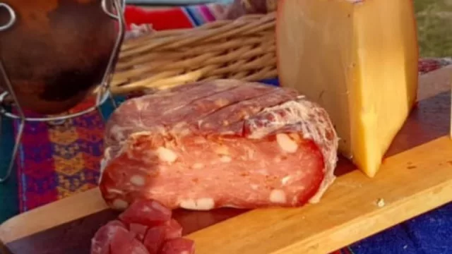 Los embutidos y chacinados de 4 Salames ya son famosos (los piden hasta en Córdoba)