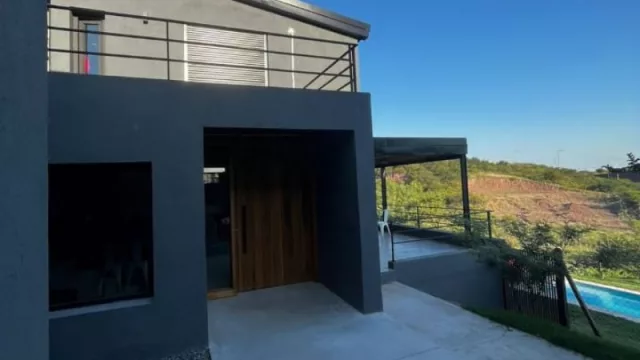 No solo los autos son híbridos, las casas también (EcoCons propone un equilibrio sustentable en la construcción)