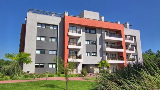 Corte de cintas en Manantiales: Edisur concluyó tres proyectos de Casonas (100 departamentos)