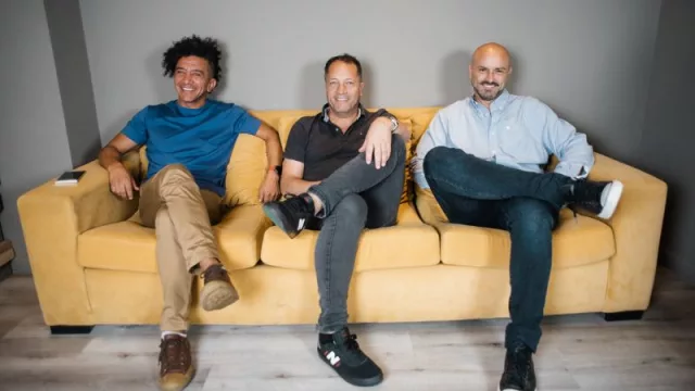 Miguel Gonzalez, Javier Martínez y Diego Raspo de Paseshow.