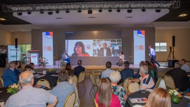 Jesús María tuvo su primer Congreso de Buenas Prácticas Municipales (reunió a más de 200 intendentes y referentes de la gestión)