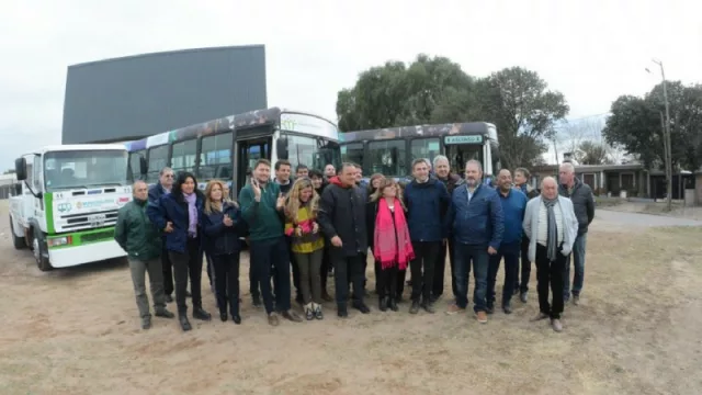 Incorporan y recuperan 6 vehículos para la División Trolebuses y los Parques Educativos
