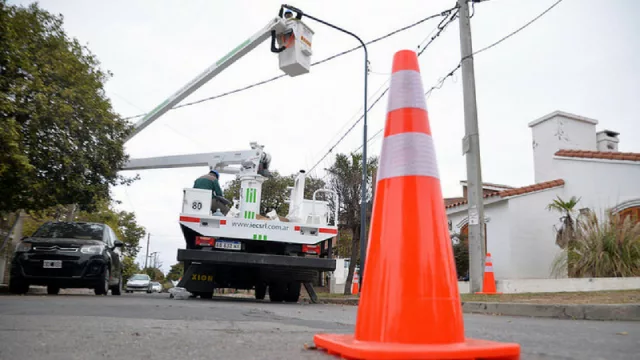 La Municipalidad suma nuevas luces Leds en toda la ciudad de Córdoba