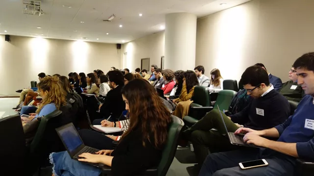 Educación abre la convocatoria para Becas de Posgrado en Estados Unidos