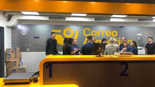 Correo Argentino abrió sus puertas en Nuevocentro (la primera empresa de logística que llega a un shopping, lo hace en Córdoba)