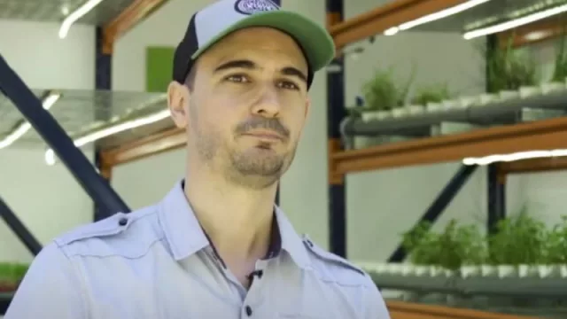 Granjas urbanas inteligentes, el negocio del futuro en el que incursiona Córdoba (producen superalimentos y biogás con desechos orgánicos)