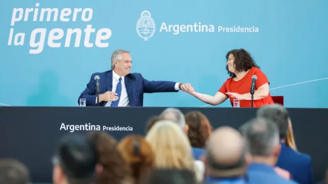 El Gobierno nacional presentó el plan Reconstruir Salud con equipamiento, ambulancias y obras en todo el país