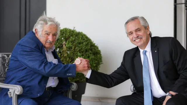 El Presidente se reunió con el ex mandatario de Uruguay, José Mujica