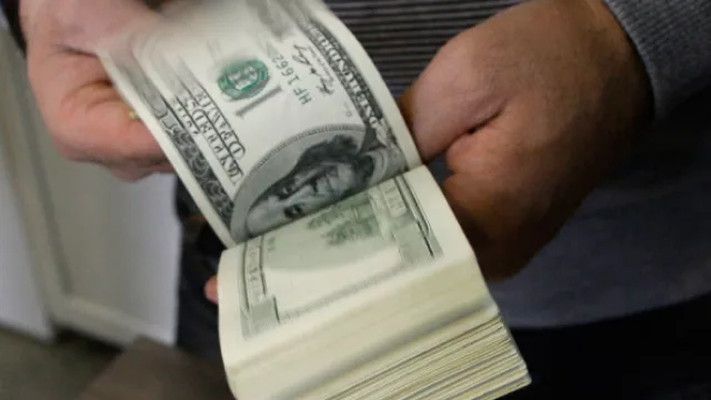 Olvidate del caos mundial: compra dólar a $ 29,20 vía Letes