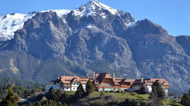 Como dice Rattazzi: más Bariloche, menos Miami (datos de AA2000 de julio)