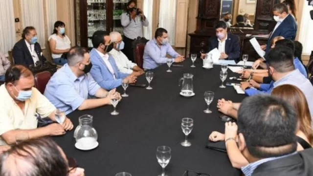 Argentina Hace y Clubes en Obras: invertirán $ 100 millones en obras para el interior tucumano