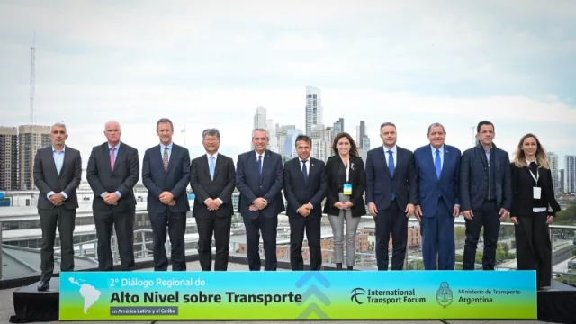 El Presidente encabezó el cierre del segundo Diálogo Regional sobre Transporte