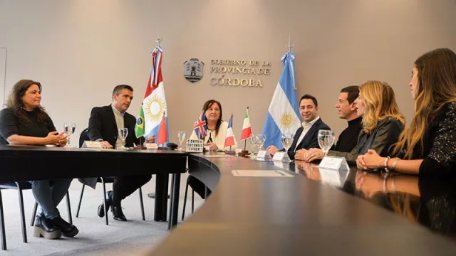 Los cursos poseen certificación oficial.