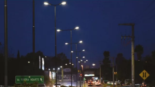 Sigue la renovación del cableado subterráneo del alumbrado público