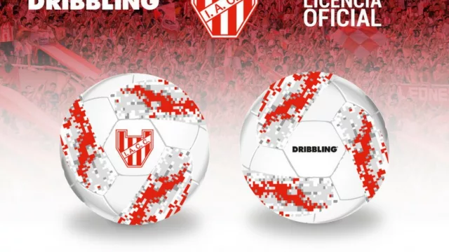 Dribbling hace rodar la pelota de la Gloria en Alta Córdoba por los 100 años del club