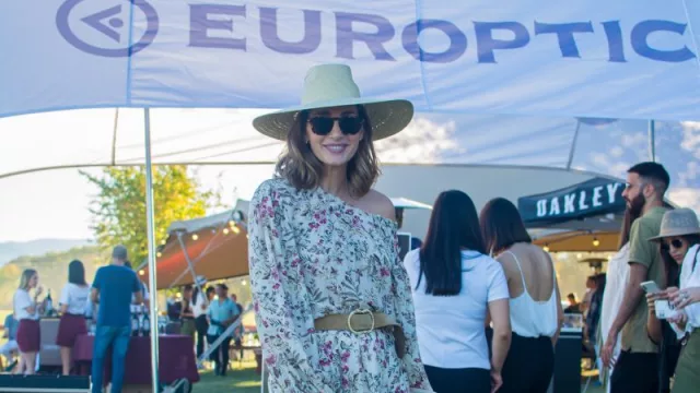 Estefanía (Miss Cavallier).