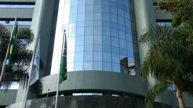 InfoNegocios en el “Tour del Lava Jato”: cómo se vende -desde Curitiba- tener presos 40 peces gordos