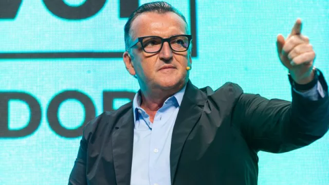 Globant marca el camino: “De a poco la gente redescubrirá el valor de encontrarse cara a cara en la oficina” (mano a mano con Martín Migoya)