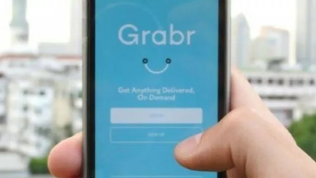 ¿Vas a EE.UU.? No me traerías… ¡No! (dejá de pedir favores imposibles: para esto está Grabr)