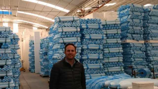 Enpolex (“especialista” en telgopor) expande su planta a 9.000 m2 y lanza e-panel para construcción