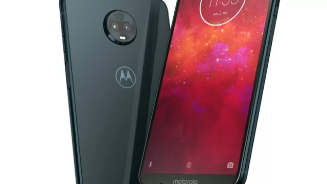 Motorola lanza su Z3 Play, el producto de alta gama que quiere dar pelea al S9 ($ 19.999 vs 36.999)