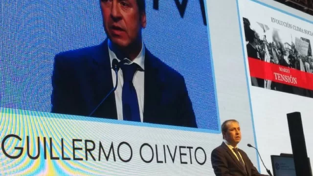 De Pablo: “El gobierno no tiene plan A, qué va a tener plan B”. Oliveto: “El consumo cae pero no se desmorona” (¡Vamos Manaos!)