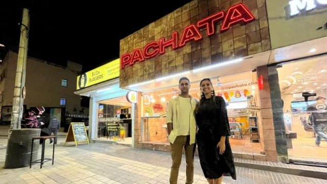 Emiliano y Victoria, dueños de Pachata.