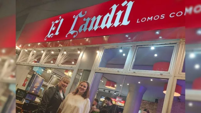 Catalina y Luciana, hija y nieta de los creadores de El Candil.