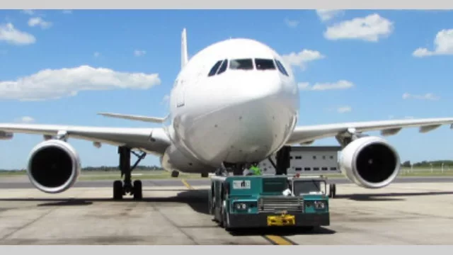 En plan de bajar costos en aeropuertos, el Gobierno abrirá la competencia a Intercargo